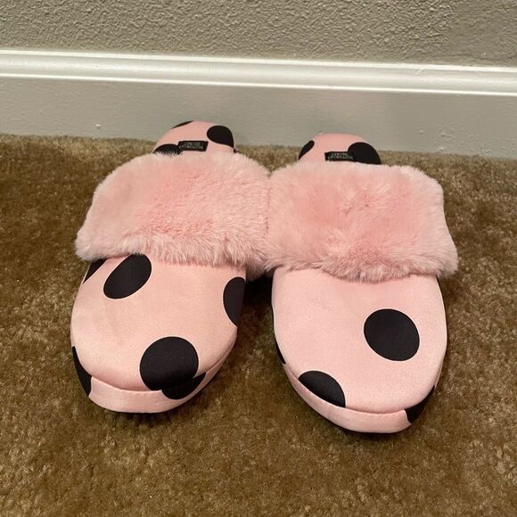 Victoria Secret Sandals - Picture 1 of 4